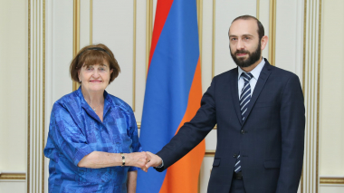 Այսօր ընդունել եմ Մեծ Բրիտանիայի և Հյուսիսային Իռլանդիայի թագավորության խորհրդարանի Լորդերի պալատի անդամ բարոնուհի Քերոլայն Քոքսին. Ա. Միրզոյան