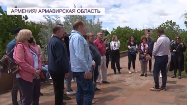 Լեռները և հին ճարտարապետությունը գրավում են զբոսաշրջիկներին. տեսանյութ