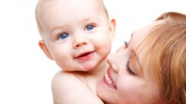 Ո՞ւմ և ի՞նչ չափով է վճարվում մինչև երկու տարեկան երեխայի խնամքի նպաստը