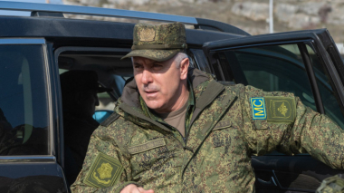 Գեներալ  Մուրադովը ևս երկու ամիս կղեկավարի Ղարաբաղում գտնվող ռուս խաղաղապահների զորակազմը. Ալեքսանդր Կոց