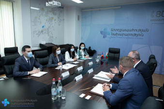 Անահիտ Ավանեսյանն ընդունել է Հայաստանում Բելառուսի դեսպանին