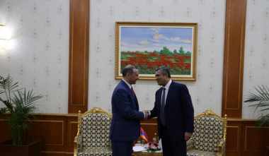 ՀՀ ԱԽ քարտուղարը տաջիկ գործընկերոջը ներկայացրել է հայ-ադրբեջանական սահմանին տիրող իրավիճակը