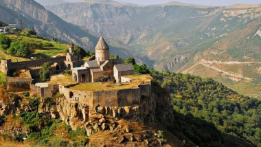 Սյունիքն ու Արցախը հայոց պետականության հենասյուներն են. «Հայաստանի Հանրապետություն» օրաթերթ