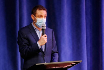 Կրթական ոլորտը պետք է զերծ մնա քաղաքական գործընթացից․Մարությանը` դպրոցների տնօրեններին