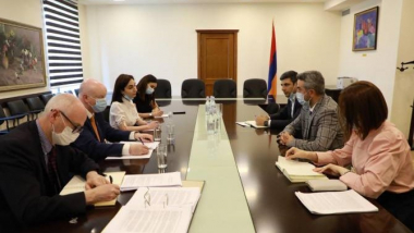 Արա Խզմալյանը ԵԽԽՎ պատվիրակությանը ներկայացրել է հայկական պատմամշակութային ժառանգությանը սպառնացող վտանգը
