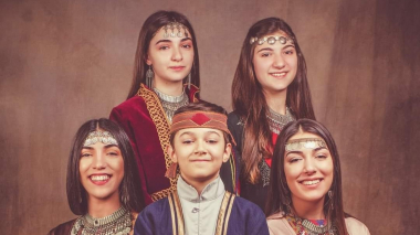 Շնորհավոր բոլոր բալիկների օրը. Թող այն լինի բարի ու խաղաղ. Թ. Պողոսյան