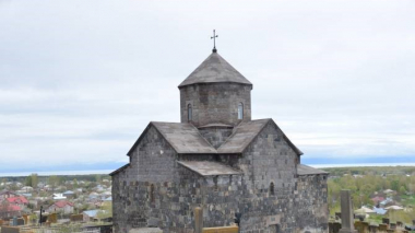 Ներքին Գետաշենում ընթանում են նախորդ տարի անավարտ մնացած ճանապարհաշինական աշխատանքները