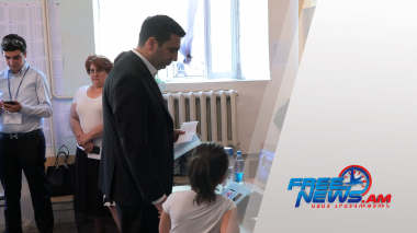 Սիմոնյանների ընտանիքը քվեարկեց հանուն Հայաստանի ապագայի