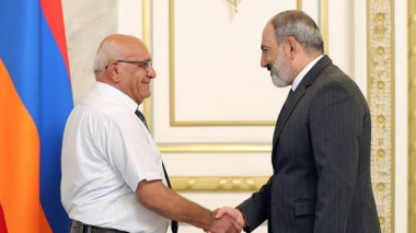 Մենք որևէ խնդիր չունենք, կլինենք ձեր կառավարության կողքին. Շիրինյան