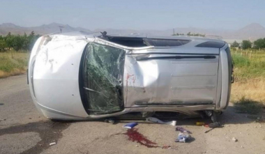 Վեդի-Արարատ ավտոճանապարհին մեքենան կողաշրջվել է․ վարորդը տեղում մահացել է