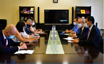 Վահրամ Դումանյանը և ԱՄՆ դեսպան Լին Թրեյսին քննարկել են համագործակցության հեռանկարները