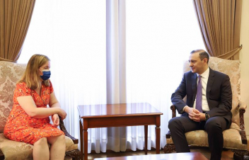 ՀՀ ԱԳՆ ղեկավարը և ԵԽ պատգամավորը վերահաստատել են առանց նախապայմանների գերիների անհապաղ վերադարձի անհրաժեշտությունը