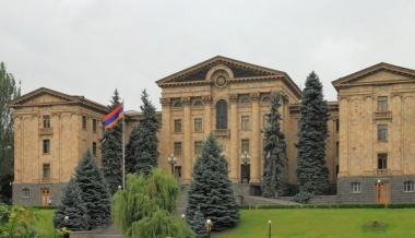 Արարատ Միրզոյանի կարգադրությամբ աշխատանքից ազատվել են ԱԺ աշխատակազմի ղեկավարն ու մի շարք այլ պաշտոնյաներ