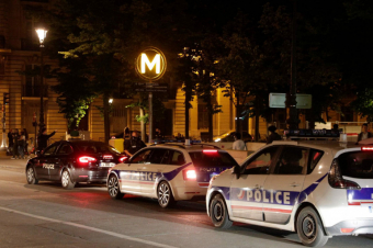 Փարիզում մեքենան ներխուժել է բար-սրճարանի բացօթյա հարթակ․ կա զոհ, վիրավորներ