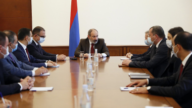 Վարչապետը Ֆինանսների նախարարության աշխատակազմին է ներկայացրել նորանշանակ նախարար Տիգրան Խաչատրյանին