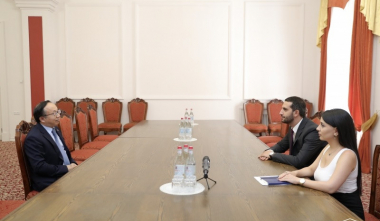 Ռուբեն Ռուբինյանը Չինաստանի դեսպանին ներկայացրել է ՀՀ ինքնիշխան տարածքի հանդեպ Ադրբեջանի ոտնձգությունների հետևանքով ստեղծված իրավիճակը