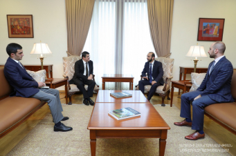 Արայիկ Հարությունյանը Երևանում հանդիպում է ունեցել ԱԳ նախարար Արարատ Միրզոյանի հետ