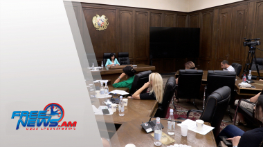 Լրագրողները պահանջում են չեղարկել սահմանափակումների մասին որոշումը