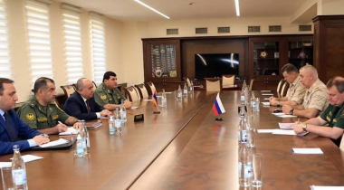 Կարապետյանը և Մուրադովը քննարկել են Արցախում խաղաղապահ առաքելության ընթացքն ու իրադրությունը հայ-ադրբեջանական սահմանին