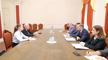 Հակոբ Արշակյանն ընդունել է ՌԴ նախագահի միջազգային մշակութային համագործակցության հարցերով հատուկ ներկայացուցչին