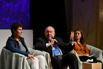 Արմեն Սարգսյանը «Մտքերի գագաթնաժողովի»մասնակիցներին հրավիրել է «Մտքերի հայկական երրորդ գագաթնաժողովին» (տեսանյութ)