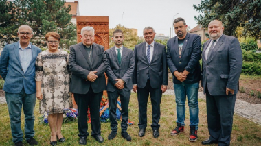 Չեխիայում Հայոց ցեղասպանության զոհերի հիշատակին նվիրված խաչքար է կանգնեցվել