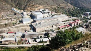 Կառավարությունը «Զանգեզուրի պղնձամոլիբդենային կոմբինատ»-ի բաժնետոմսերը որպես նվիրատվություն է ընդունել