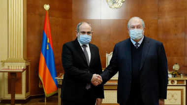 Արմեն Սարգսյանը և Նիկոլ Փաշինյանը քննարկել են մարտահրավերների հաղթահարմանն առնչվող հարցեր