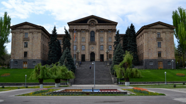 ՀՀ ԱԺ նախագահ Ալեն Սիմոնյանի գլխավորած պատվիրակությունը պաշտոնական այցով մեկնել է Ռուսաստանի Դաշնություն