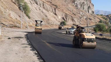 Շաքի-Սիսիան-Դաստակերտ-Ցղունի ավտոճանապարհի 3.7կմ հատվածում իրականացվում են միջին նորոգման աշխատանքներ
