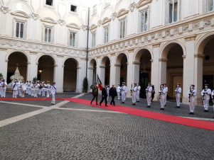 Մեկնարկեց Արմեն Սարգսյանի և Մարիո Դրագիի հանդիպումը