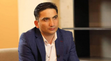 Ադրբեջանցի օդաչուներն անորոշ վիճակում են, չգիտեն Հոխիկյանին լսեն, թե Սաիդին. Պետրոս Ղազարյան