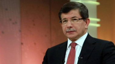 Դավութօղլուն Սիրիայում տեղի ունեցողը վերագրել է Էրդողանի կրած պարտությանը Պուտինի հետ բանակցություններում