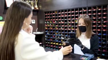 Սանկտ Պետերբուրգում նոյեմբերի 1-ից QR կոդեր կներդրվեն հասարակական վայրեր այցելելու համար