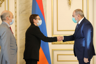 Վարչապետը Ֆրանսիայի դեսպանի հետ քննարկել է երկկողմ հարաբերությունների օրակարգային հարցերն ու նախատեսվող քայլերը
