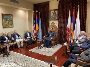 Արտակ Բեգլարյանը Լոս Անջելեսում հանդիպումների ժամանակ բարձր է գնահատել Սփյուռքի աջակցությունը Արցախին