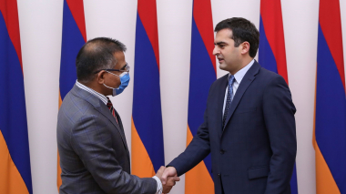Հակոբ Արշակյանն ու ՀՀ-ում Հնդկաստանի դեսպանն ընդգծել են Հյուսիս-հարավ միջանցքի կարեւորությունը