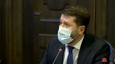 Սահմանադրական բարեփոխումների խորհրդի անդրանիկ նիստ