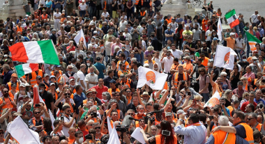 Ավագ դպրոցի աշակերտները ցույց են կազմակերպել Իտալիայում