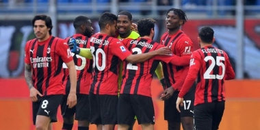 Միլանի ղեկավարությունը հսկայական գումար կտրամադրի չորս ֆուտբոլիստի ձեռքբերման համար