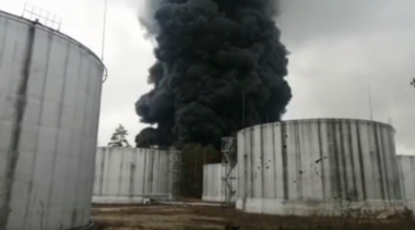 Չեռնիգովում գնդակոծություններից հետո խոշոր նավթաբազա է բռնկվել