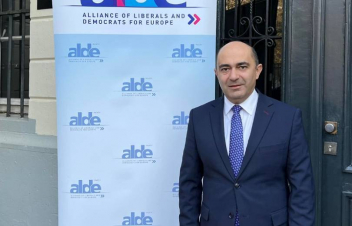 Կքննարկվեն Արցախյան հակամարտության նոր դրսևորումները. Էդմոն Մարուքյանը Բրյուսելում է