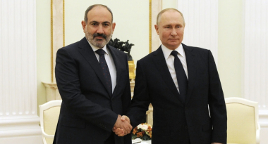 Փաշինյանը Պուտինի հետ քննարկել է խաղաղապահների պատասխանատվության գոտի ներխուժման հետևանքով ստեղծված լարված իրավիճակը