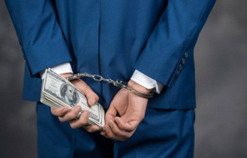 «Վանաձորի սպասարկում» ՀՈԱԿ-ի տնօրենն ու աշխատակիցները ձերբակալվել են