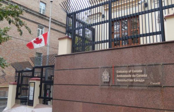 Կանադան քննարկում է իր դիվանագետներին կրկին Ուկրաինա վերադարձնելու հարցը