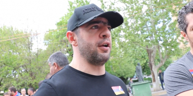 Սերժ Սարգսյանի եղբորորդին՝ Հայկ Սարգսյանը՝ փողոց փակելու մասին (տեսանյութ)