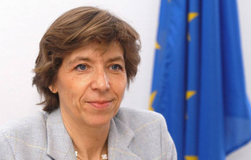 Ֆրանսիայի արտաքին գործերի նախարար Քեթրին Կոլոննան դիվանագետների գործադուլի նախօրեին նրանց աջակցություն է հայտնել