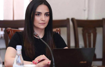 Ազգային ժողովում չկարողանալով սադրանք կազմակերպել՝ պիտի վերադառնայիք փողոց՝ ձեր պայքարի թատերաբեմ. Ղազարյան