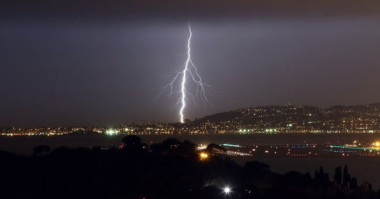 Ֆրանսիայում ամպրոպի հետևանքով 15 մարդ է տուժել