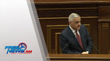 Մհեր Գրիգորյանը՝ էլեկտրաէներգիայի և գազի սակագներում դրամի փոխարժեքի ազդեցության մասին